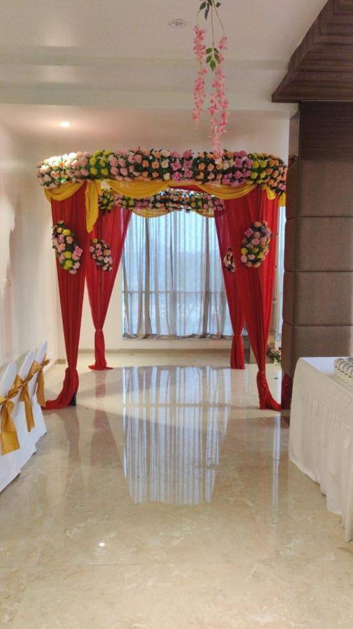 Hotel Poseidon Inn Lucknow Exteriör bild